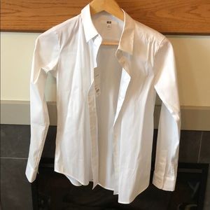 Uniqlo Women’s white shirt in xs brand new